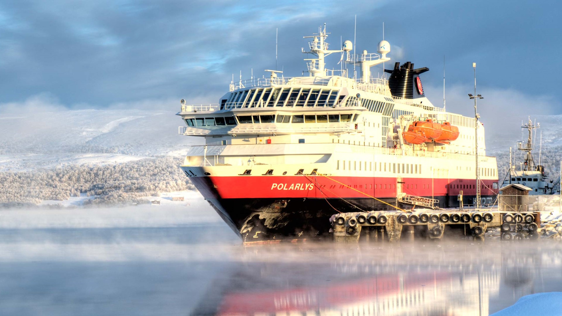 Ms Polarlys Hurtigrutens Ships Hurtigruten Norwegian Coastal Express